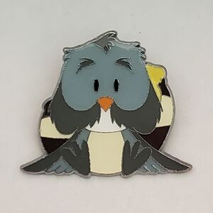 Disney Pin Trading Winnie The Pooh Owl Honeypot LE 750 One Family Pin